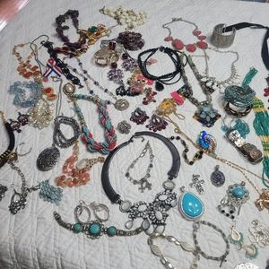 Jewelry Cotume Lot earrings necklace bracelet bundle beads silver